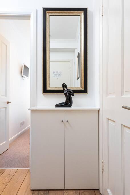 Chic Apartment - Fabulous Central Location In Zone 1 Londres Exterior foto